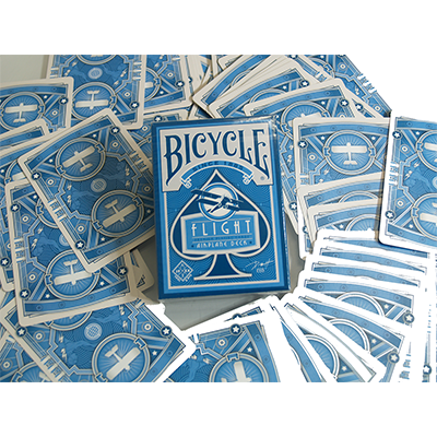 картинка Bicycle Flight Deck (Blue) by US Playing Card - Trick от магазина Одежда+